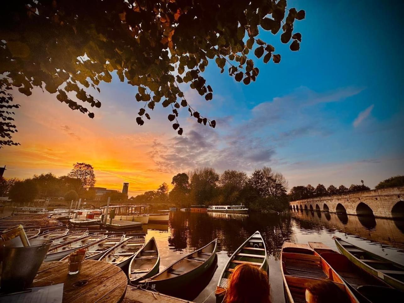 Arden Holiday Lettings Stratford-upon-Avon Bagian luar foto